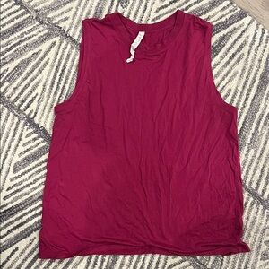 Lululemon Sleeveless Magenta Top / Muscle Tee